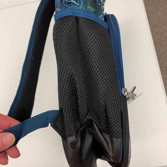 Jurassic World 17" Backpack Padded Laptop Sleeve Water-Resistant Blue Dinosaur - Picture 7 of 10